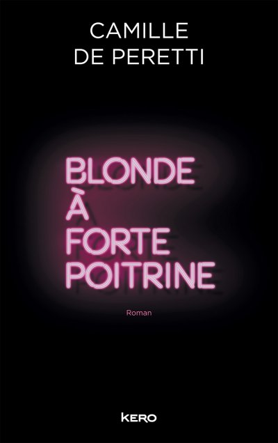 Blonde à forte poitrine de Camille de Peretti